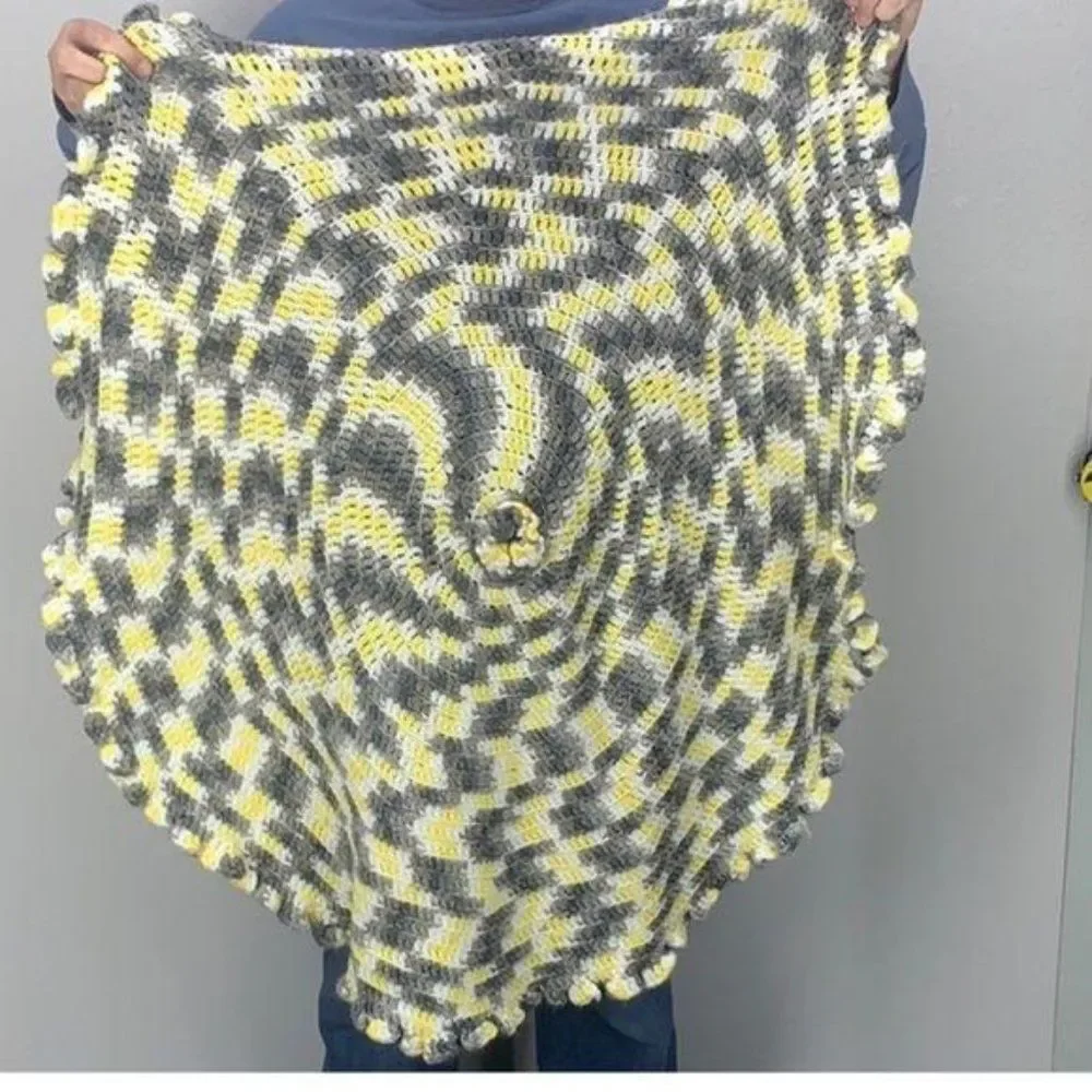 Handmade Knitted Crocheted Grey Yellow White Round lap baby‎ Blanket